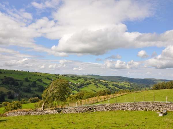 Hendre Aled Farmhouse Llansannan Buitenkant foto