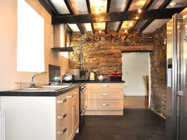 Hendre Aled Farmhouse Llansannan Buitenkant foto
